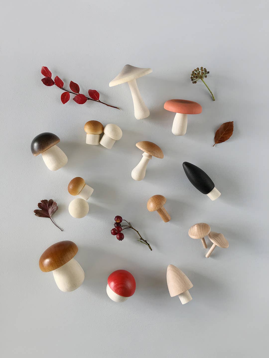 Wooden Mushroom Play Food Set – Moon Picnic Forest Mushrooms Basket – Waldorf Pretend Play Toy – Ages 3+