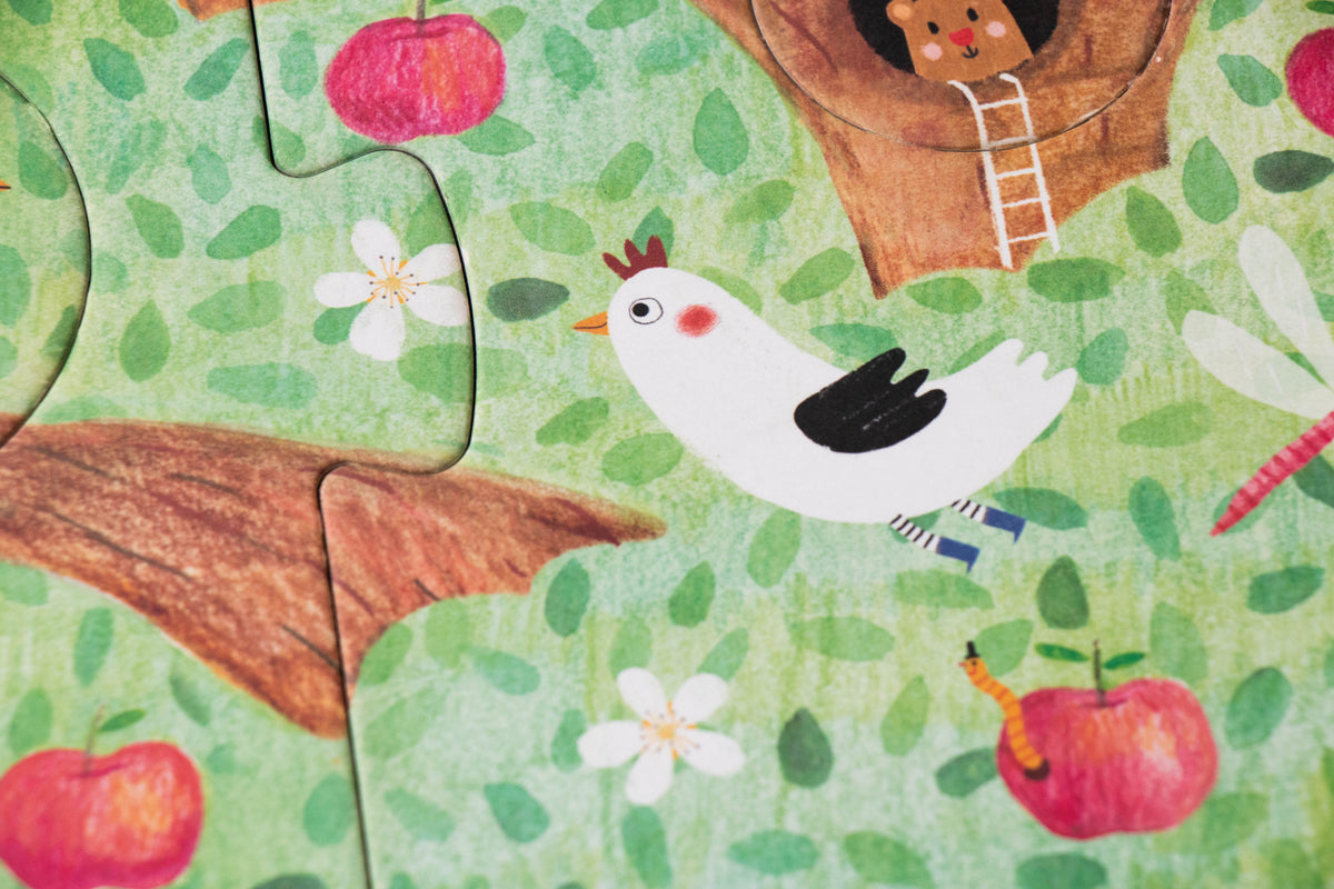 Mon Petit Pommier puzzle autumn side detail