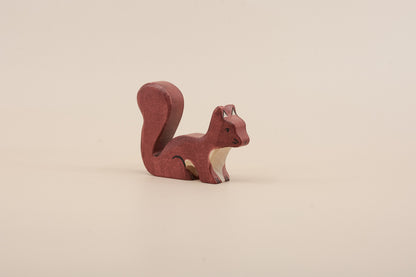 Holztiger standing squirrel wooden animal toy – handcrafted woodland figure, front view