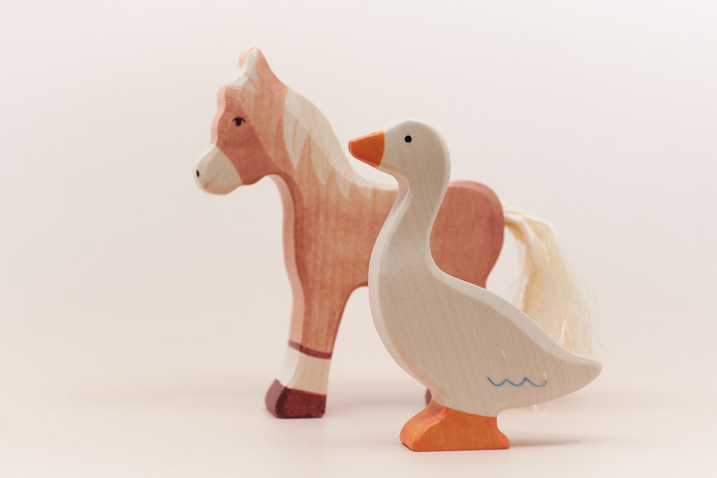 Holztiger Standing Goose – Wooden Farm Animal Toy