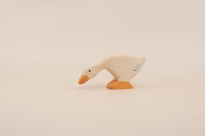 Holztiger Feeding Goose Wooden Toy – Farm Animal Figure