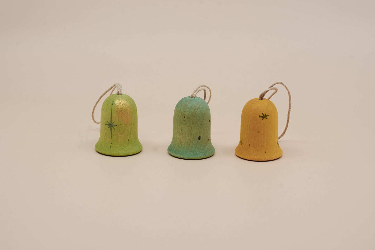 Grapat Jingle Joy Bells Ornament Set No. 3 – Wooden Holiday Decor