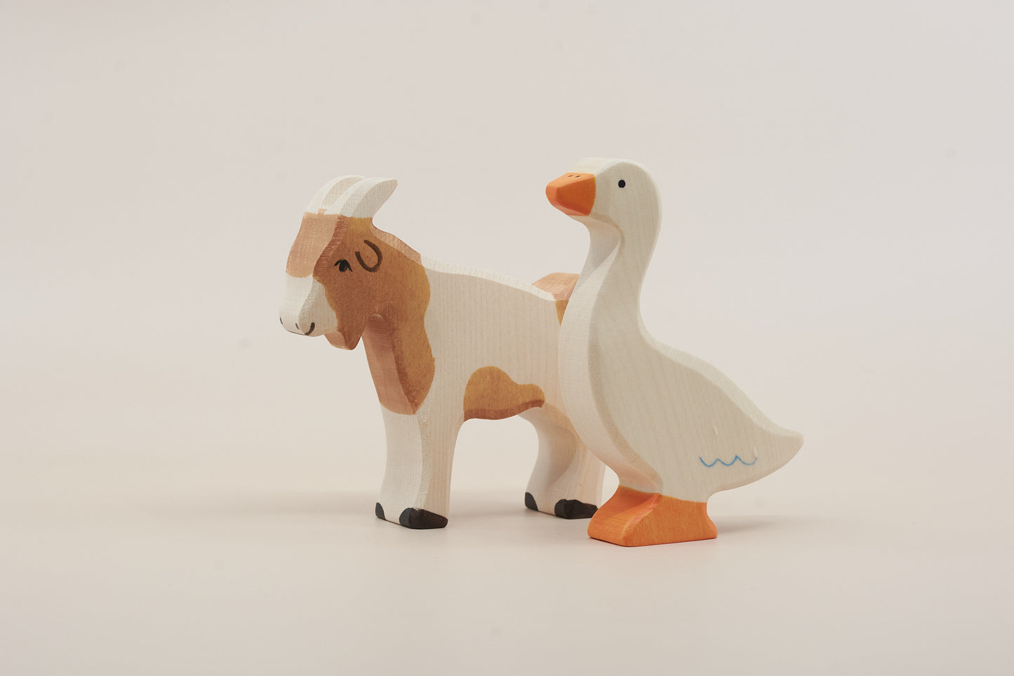 Holztiger Billy Goat Wooden Toy – Handcrafted Farm Animal