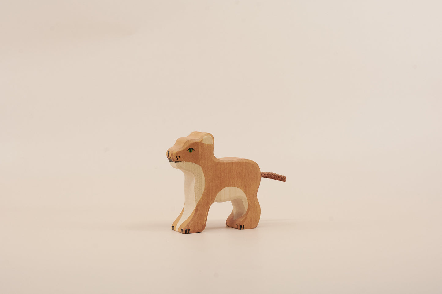 Holztiger wooden lion cub figure handcrafted from natural maple and beech wood
