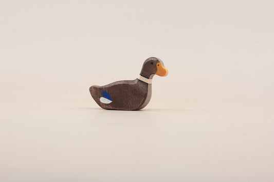 Holztiger Sitting Duck Wooden Toy – Farm Animal Figure