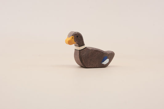 Holztiger Sitting Duck Wooden Toy – Farm Animal Figure